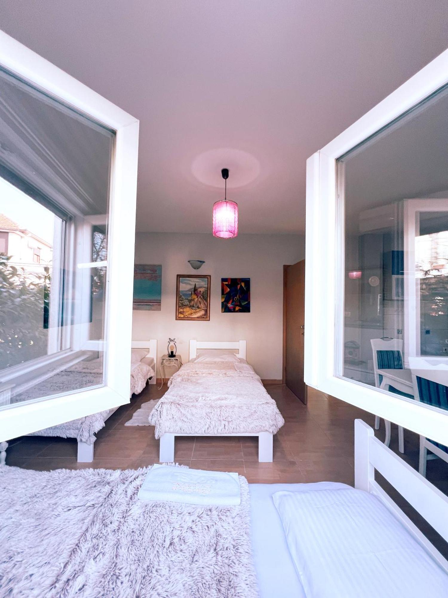 Apartments Aerodrom Подгорица Экстерьер фото
